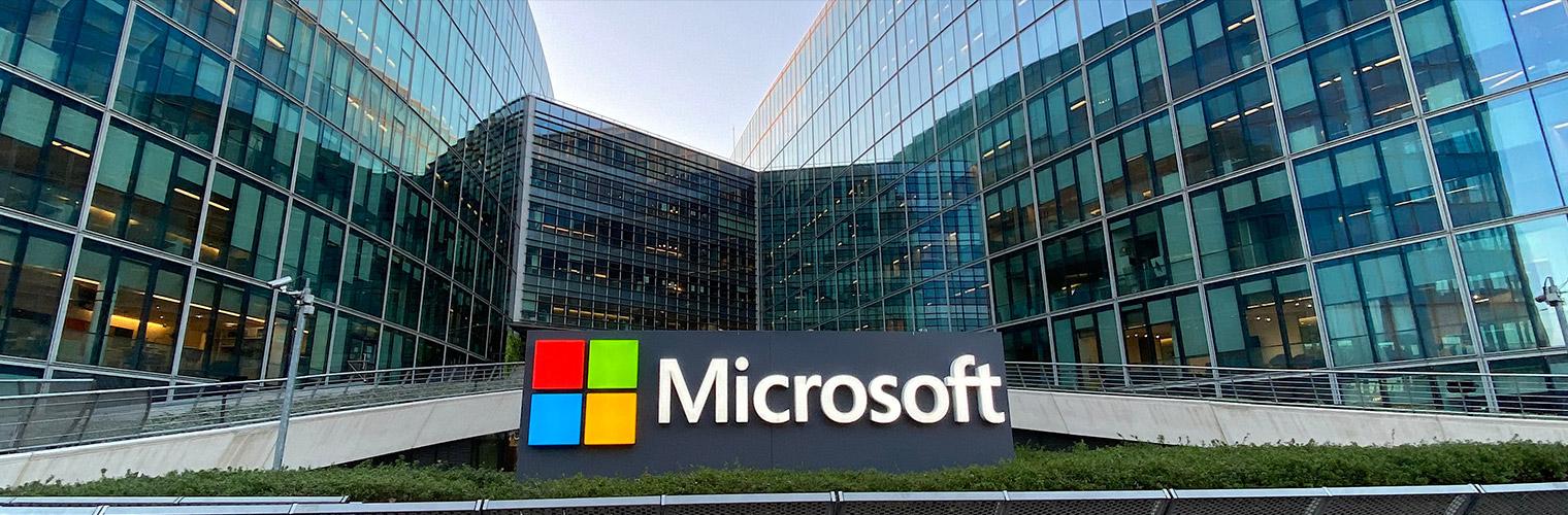 Microsoft's forecast compromised its stock price