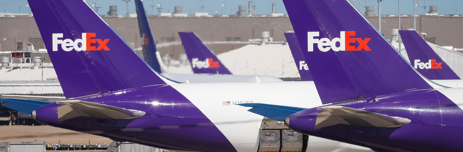 FedEx reorganises its business and increases its yearly dividend